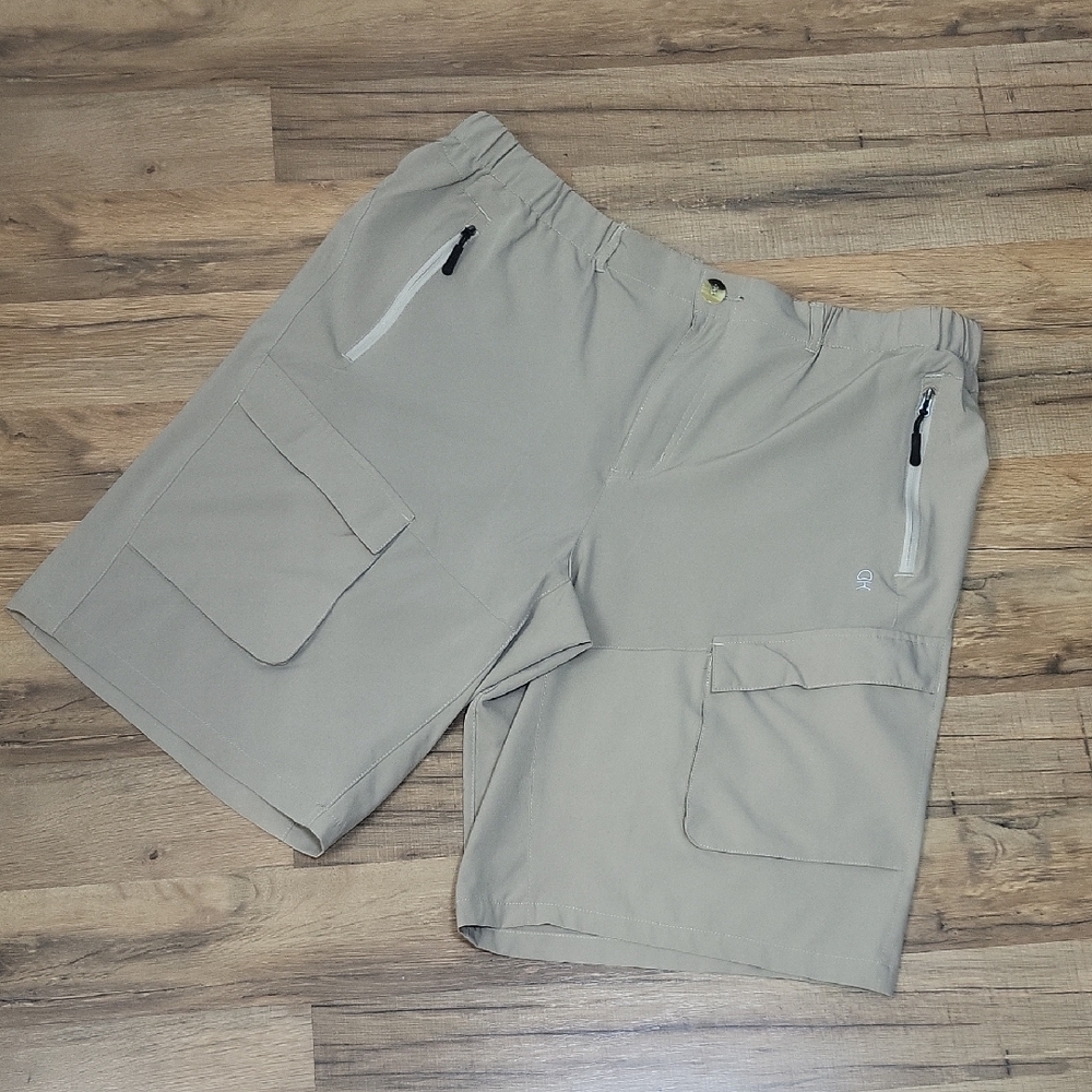 DKNY Tan Poly Quickdry 6 Pocket 11" Inseam Cargo Shorts